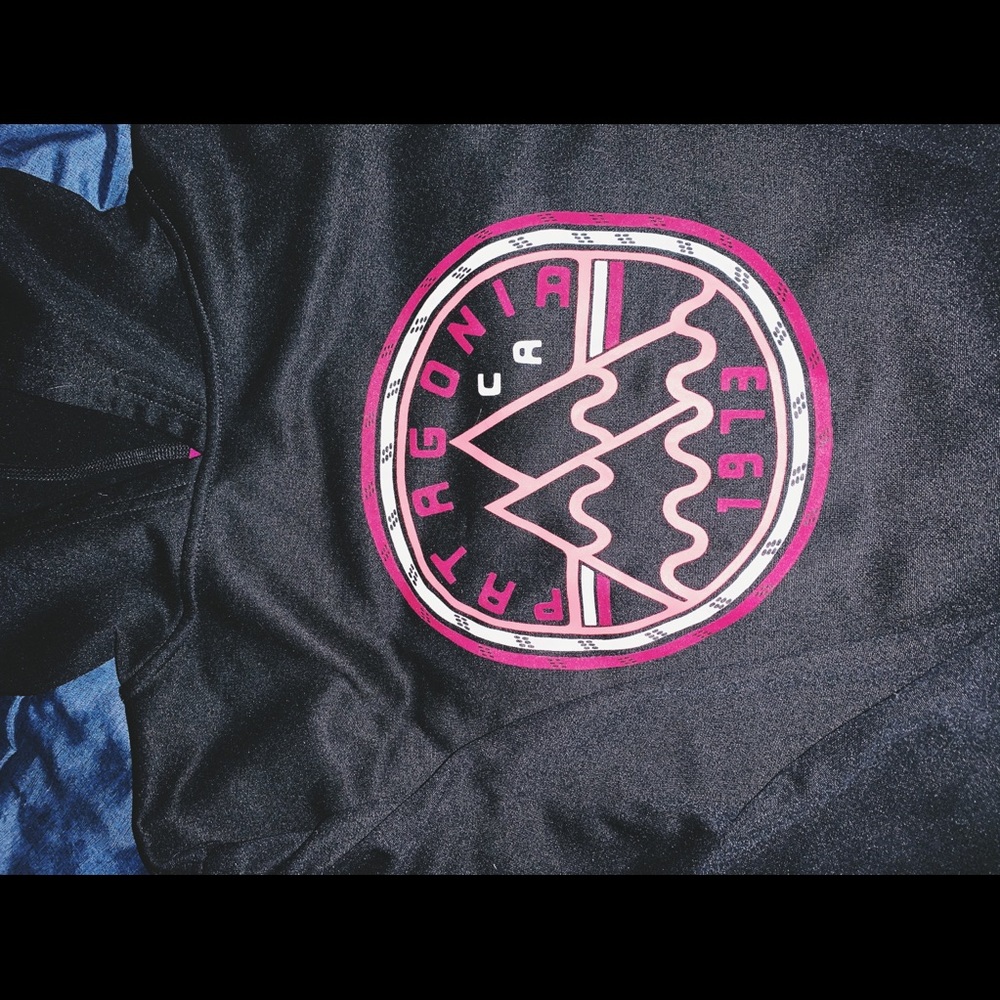 Patagonia sweatshirt